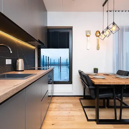 High-rise Amazing Luxury With Terrace&city View, Free Parking Appartement *